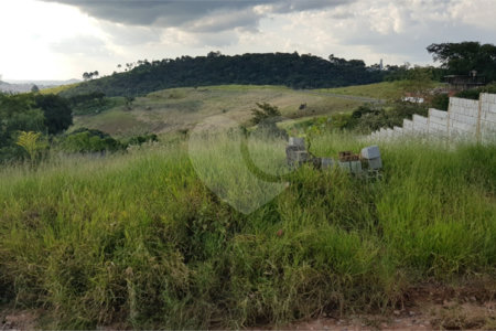 Terreno com Vista Privilegiada de 1.000m²
