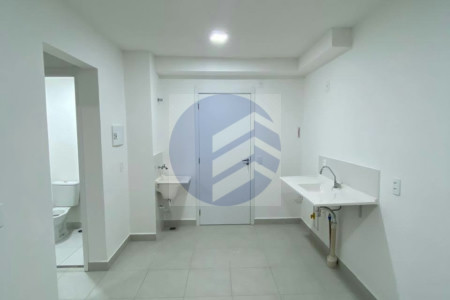 Apartamento para alugar com 2 quartos, sendo 1 banheiro, em Socorro, São Paulo - SP