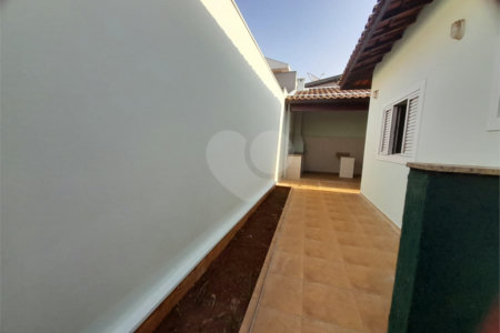 Casa à Venda no Residencial Eldorado - São Carlos