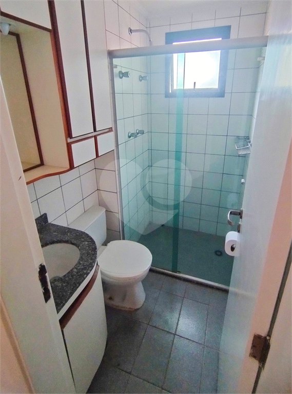Apartamento na Saúde - 2 quartos com 1 suíte, varanda e 2 vagas
