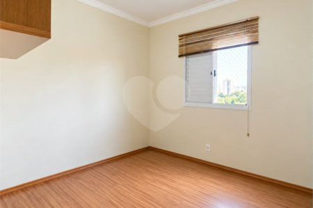 Apartamento com 2 dormitórios e 1 vaga em Nova Petrópolis, com piscina, academia, brinquedoteca, churrasqueira e portaria 24 horas. Excelente localização.