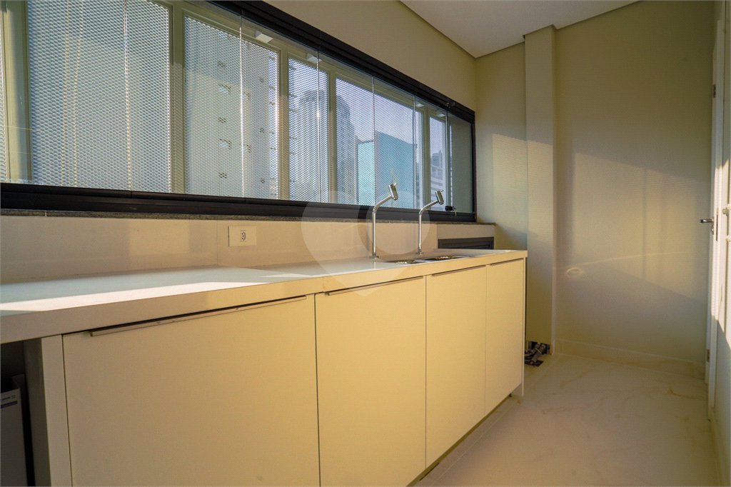 Apartamento 3 suítes à venda – 183 m² – Vila Nova Conceição – São Paulo