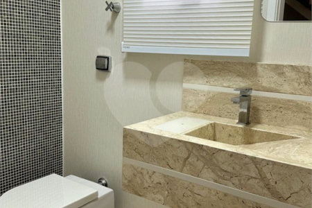Chácara no Condomínio Vale das Laranjeiras em Indaiatuba SP - Venda - R$ 3,600.000,00 - Locaçao - R$ 30.000,00 mais encargos - Linda, espaçosa, aconchegante, acabamento de alto padrão em rua tranquila e arborizada, em um dos Condomínios mais valorizados de Indaiatuba. Com fácil acesso as principa