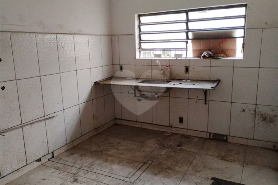 Sobrado na Vila Santa Catarina — 121 m² | Esquina Estratégica