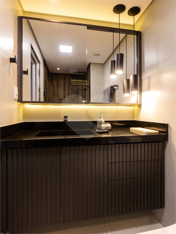 Apartamento com 78m² , 2 dormitórios , sendo 1 suíte , 1 vaga de garagem , à venda no Jabaquara.
