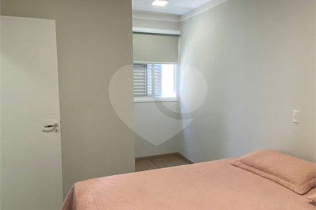 Apartamento à Venda no Edifício Victoria Park