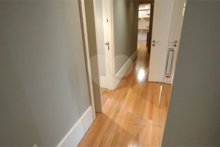 Á venda Apartamento Alto Padrão 5 suítes / 8 vagas 522m² Vila Nova Conceição