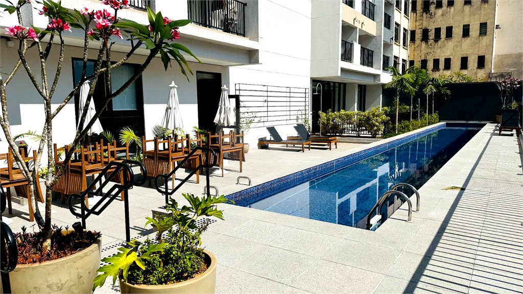 Apartamento 1 dormitório e vaga - Centro