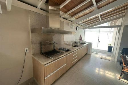 Casa à venda com 3 quartos, Sendo 1 suíte, em Vila Boa Vista, São Carlos, SP