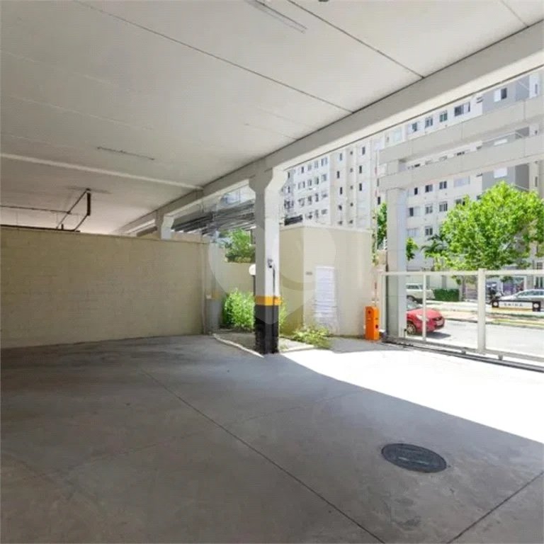 APARTAMENTO COM DOIS DORMITÓRIOS E UMA VAGA NA RAIMUNDO PEREIRA DE MAGALHÃES.