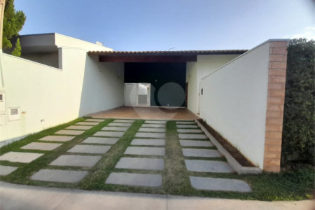 Casa à Venda no Residencial Eldorado - São Carlos