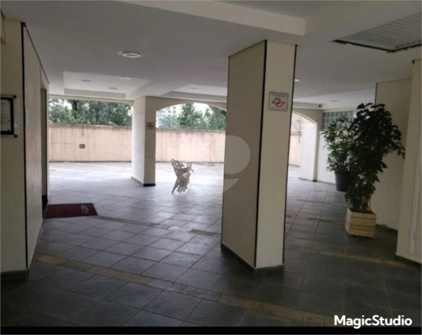 Apartamento com 3 dormitórios , sendo 1 suíte ,2 vagas , à venda no bairro da Moóca.