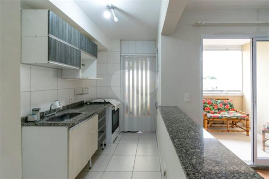 Apartamento á venda - Vila Guarani com suíte próximo Metrô Conceição