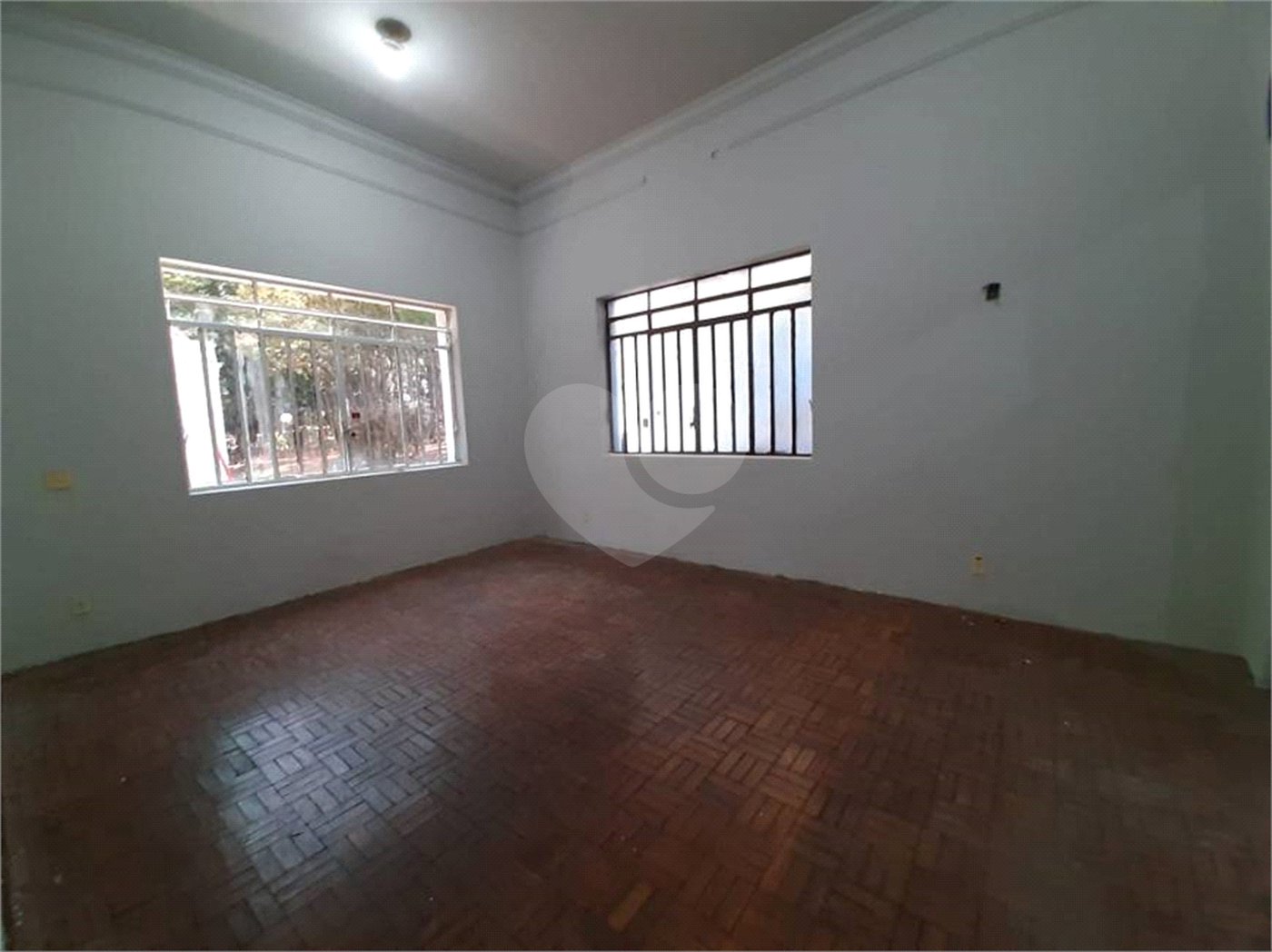 Casa Comercial no Centro.