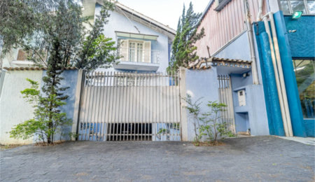 Sobrado à venda com 3 quartos, sendo 1 suíte,  em Parque Continental, São Paulo, SP