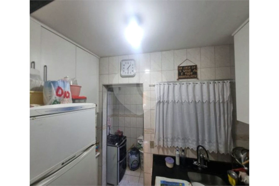 Sobrado a venda em Condominio fechado 80m 02 dormitórios 01 vaga