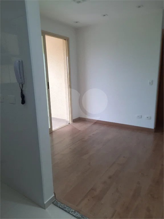 APARTAMENTO DE 44,0 M² COM 01 DORMITÓRIO E COZINHA COM ARMÁRIOS, VARANDA GOURMET E VAGA PARA LOCAÇÃO EM SANTANA