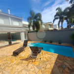 Linda Casa 3 dormitórios com piscina - R$ 950.000,00