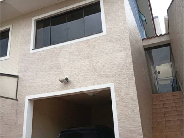 Sobrado à venda com 3 quartos, sendo 1 suíte,  em Vila Nova Cachoeirinha, São Paulo, SP