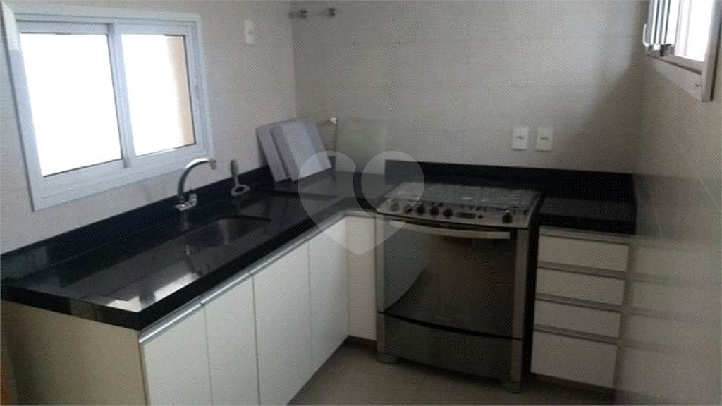 Casa térrea no Condomínio Residencial San Marco- Ilha Liesina.