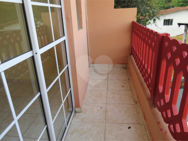 Sobrado à venda com 5 quartos em Itaquera, São Paulo, SP