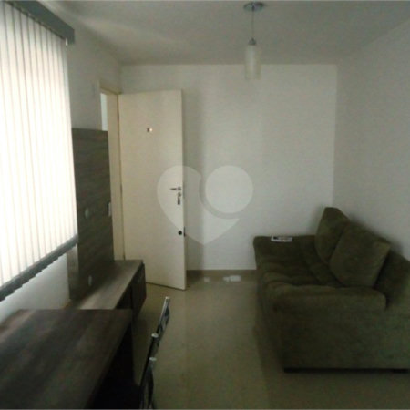 Apartamento no Condomínio Monte Nevada.