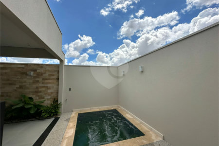 Casa á venda no Parque Faber III