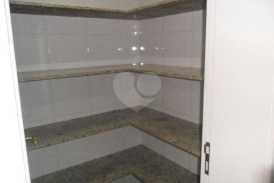 Sobrado de alto padrão com piscina e sauna no Jardim França