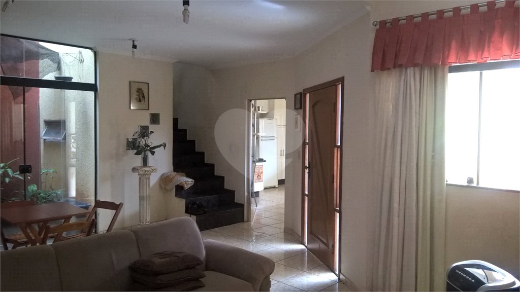 Casa Comercial e Residencial