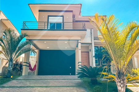 Sobrado à venda em Itupeva – 421,80 m² de terreno – 254,28 m² de área construída – 3 dormitórios – 4 banheiros – 4 vagas de garagem