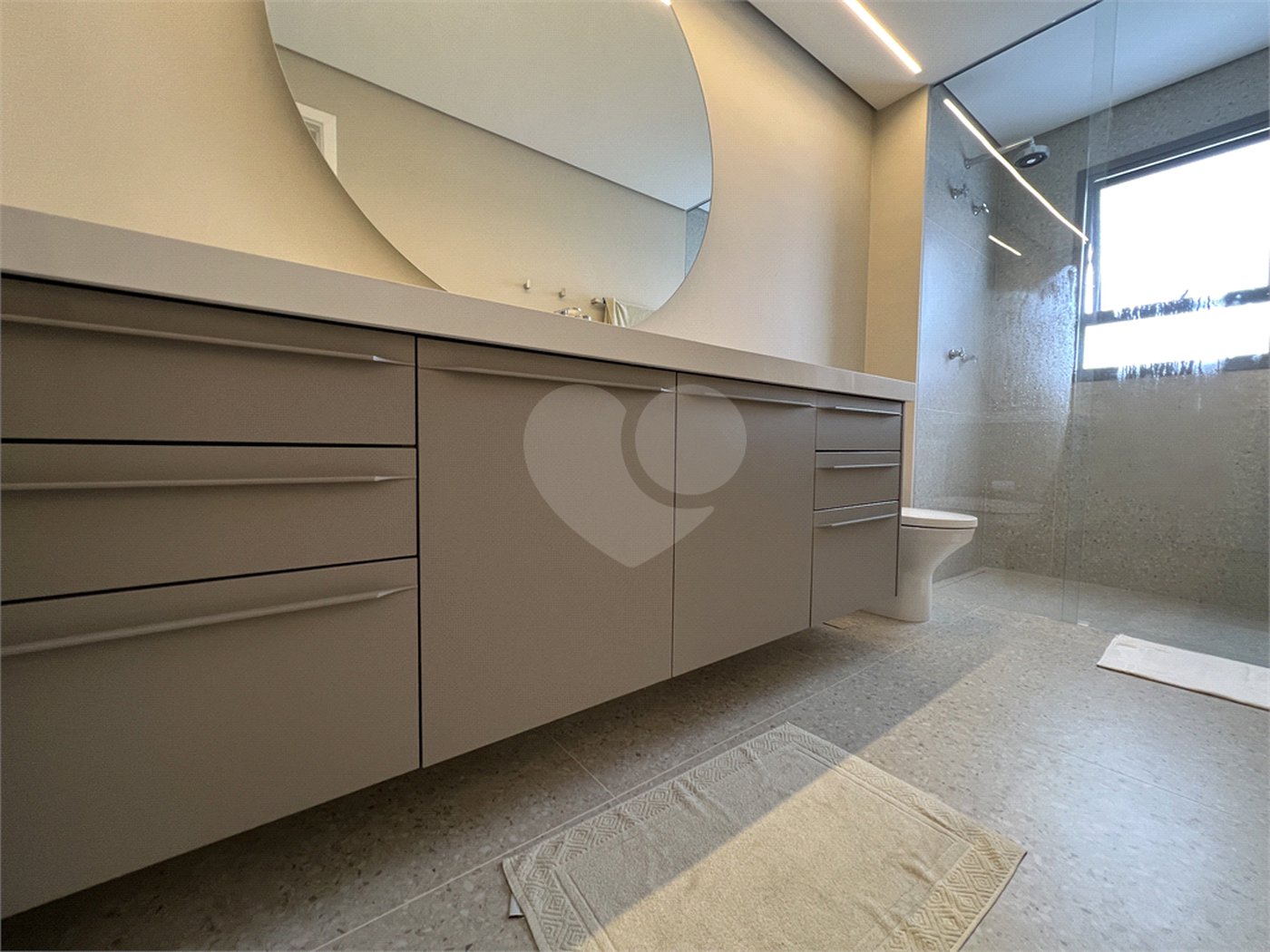 Apartamento de Alto Padrão próximo à Praça Pereira Coutinho
