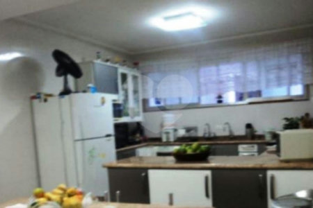 - sobrado na melhor rua do parque da mooca