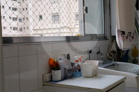 Apartamento à venda - Mooca.