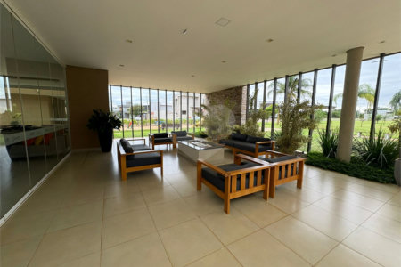 Casa á venda no condomínio Damha IV