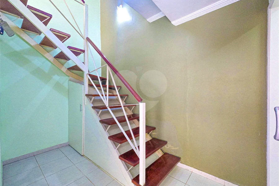 Casa em condomínio no Tucuruvi, 3 dormitórios, 1 suíte, 3 banheiros, 2 vagas e lazer com churrasqueira no condomínio