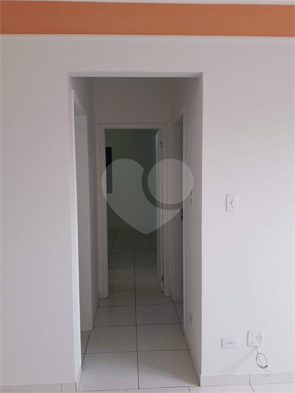 Apartamento no Condomínio Residencial Hadad.