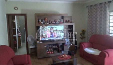 Casa à venda com 2 quartos em Residencial Astolpho Luiz do Prado, São Carlos, SP