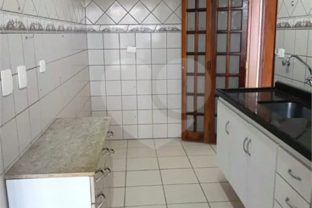 Apartamento à venda ou para alugar com 2 quartos, sendo 1 suíte,  no Centro, São Roque, SP