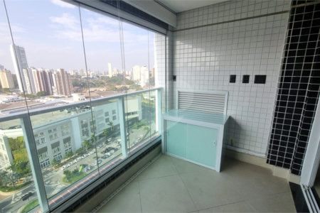 Apartamento Mobiliado no Anália Franco