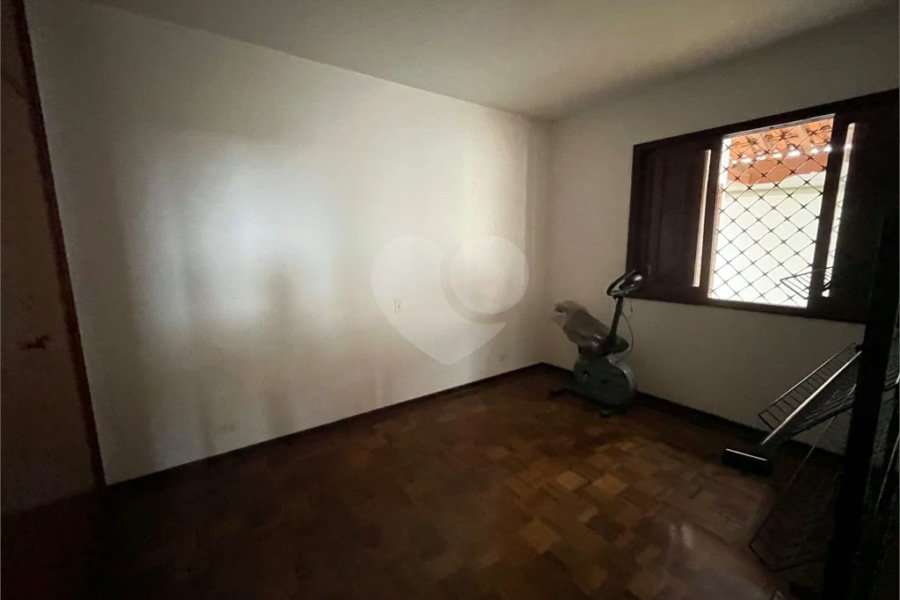 Casa Térrea c/ 4 quartos Venda – Vila Monteiro (Localização Nobre)