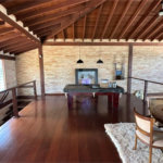Casa para venda no Condomínio Vivenda do Broa.