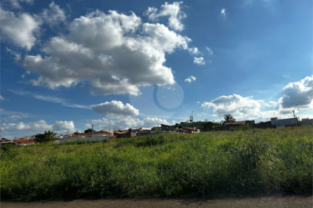 Área à Venda em Descalvado – 8.900 m² | Excelente Localização