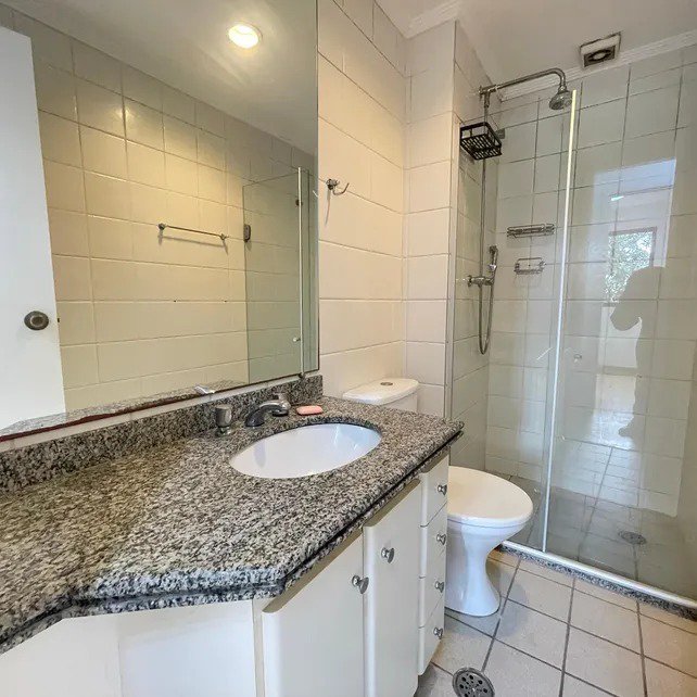 Apartamento à venda com 3 quartos, sendo 1 suíte, 2 vagas no Jardim Ester