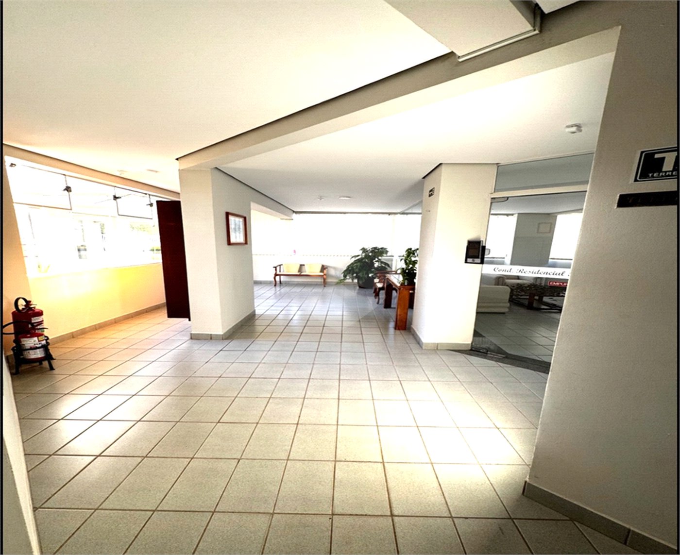 Apartamento 3 quartos 1 suíte Residencial Rebeca.