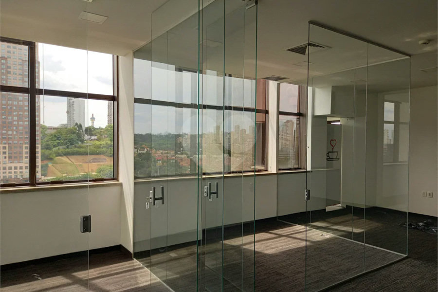 SALA COMERCIAL - BERRINI EXCELENTE PARA CONSULTÓRIOS E ESCRITÓRIO