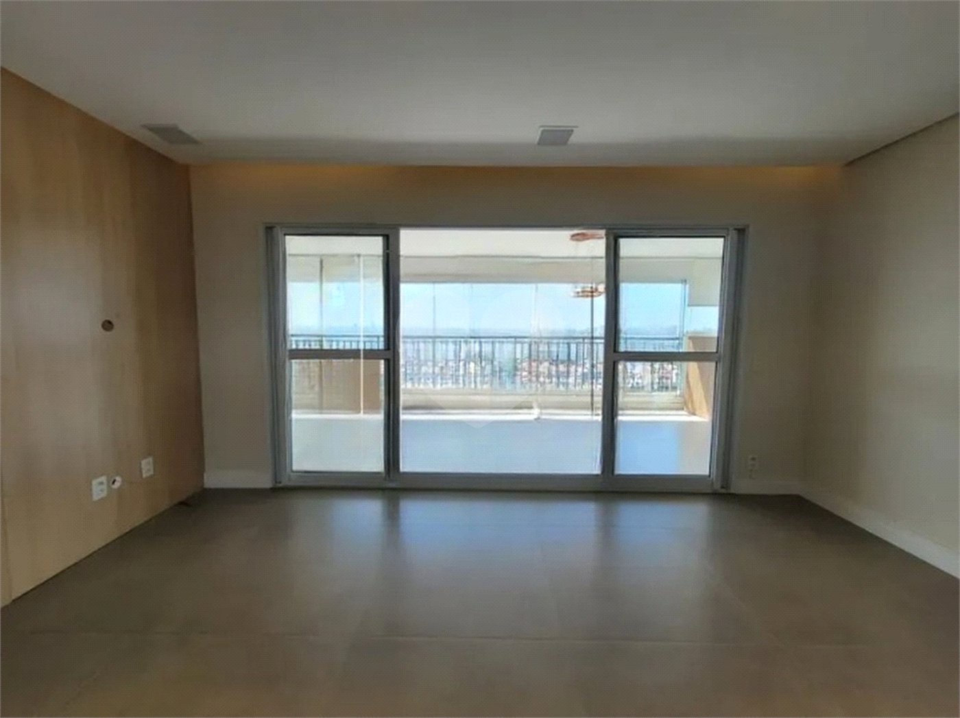 Apartamento à venda com 3 quartos, sendo 2 suítes, em Cambuci, São Paulo, SP