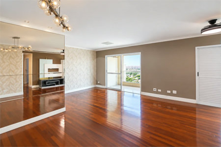 Cobertura de 260 m² em São Bernardo do Campo, com 4 dormitórios, 3 suítes, piscina privativa, espaço gourmet e vista livre. Viva esse privilégio! Agende sua visita e encante-se!