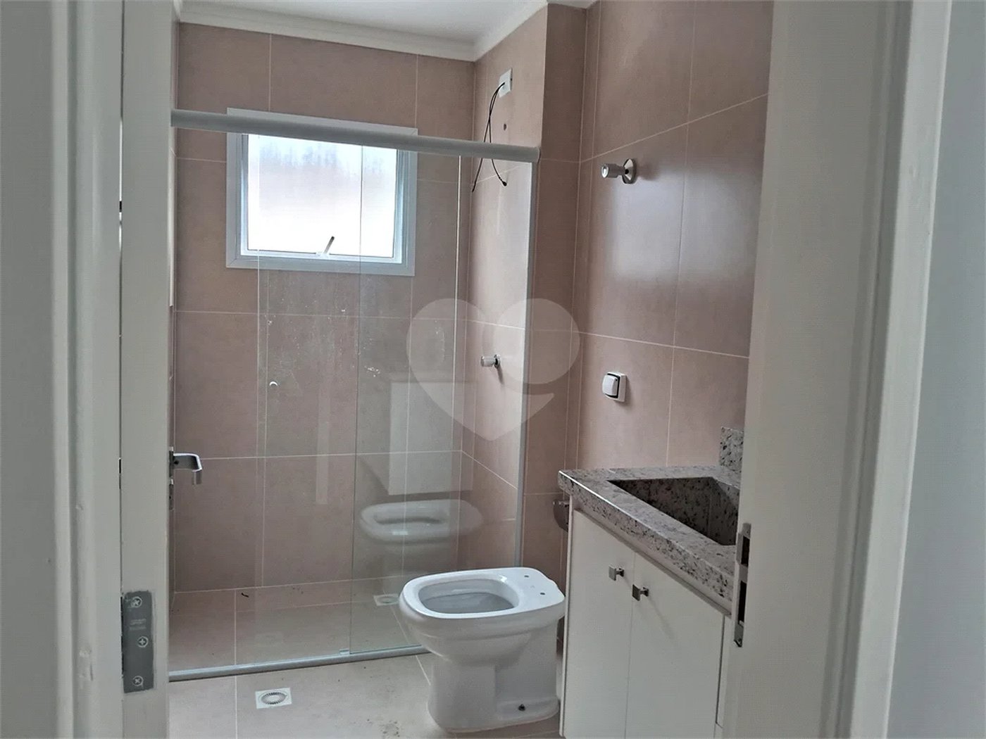 Apartamento à venda com excelente localização - 3 quartos sendo 1 suíte - 1 vaga