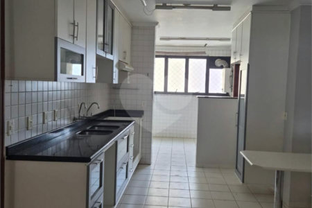Apartamento de Alto Padrão no Edifício Taiamã – Centro da Cidade