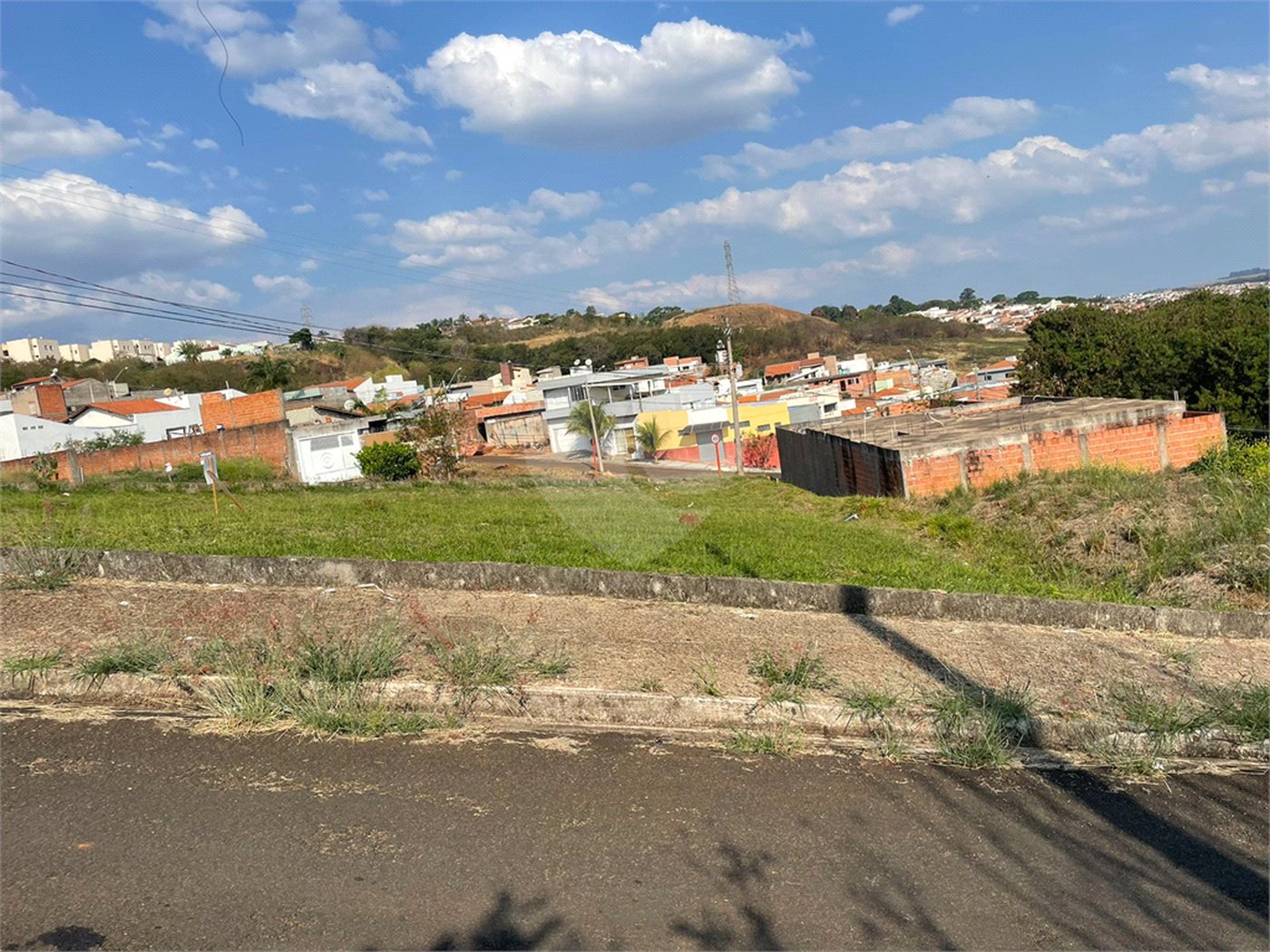 Terreno no Prolongamento Jardim das Torres